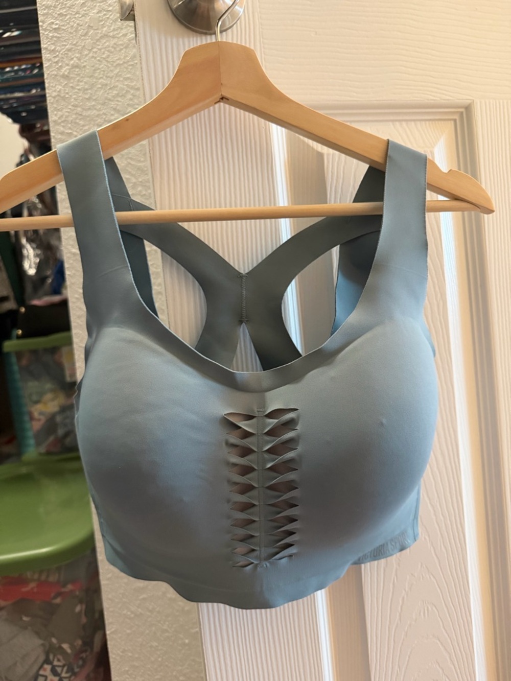 Seamless Light Blue Cutout Sports Bra
- VS Angel Max